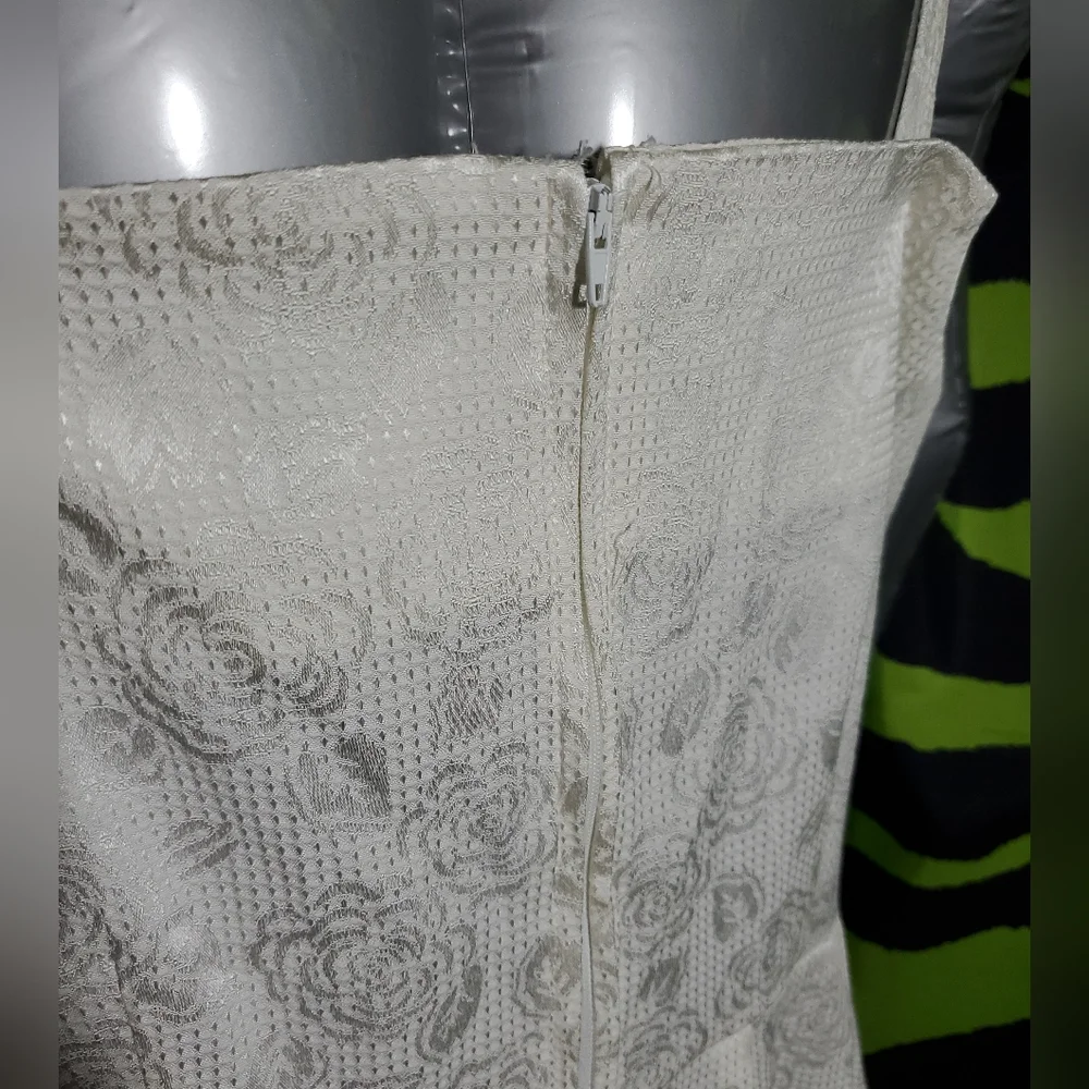 Modcloth / Royal Monk White Floral Dress XL with Pockets! NWT - Picture 4 of 8